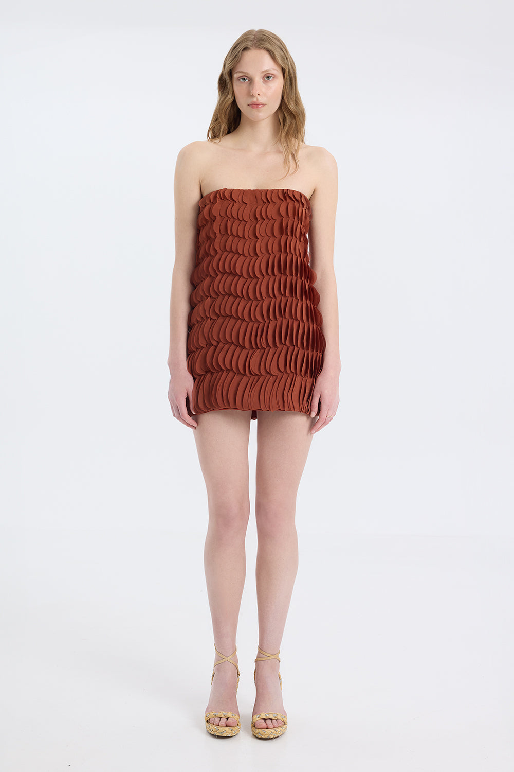 Dokulu Straplez Mini Elbise